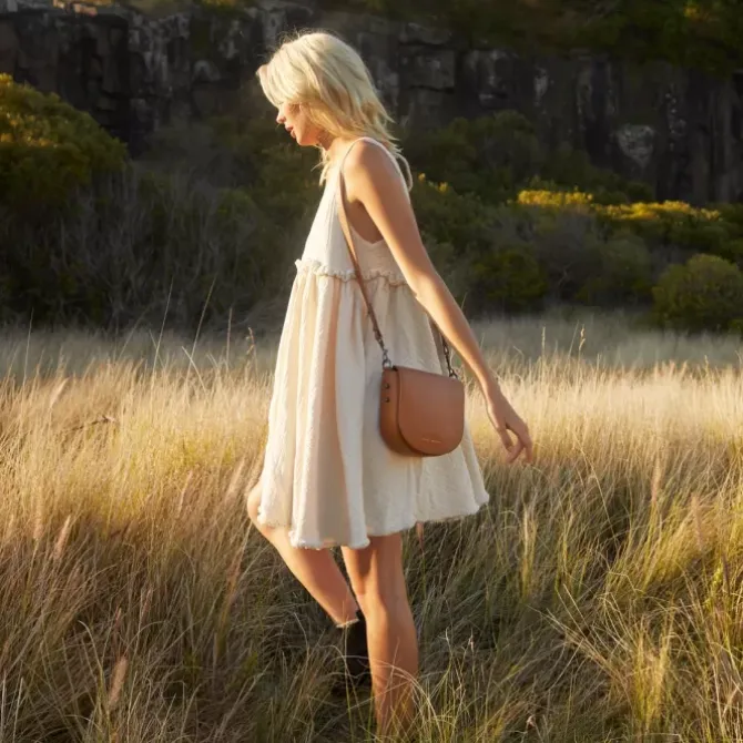 Status Anxiety Handbags>Art Of Pretending - Tan