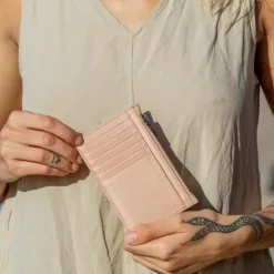 Status Anxiety Wallets>Avoiding Things - Dusty Pink