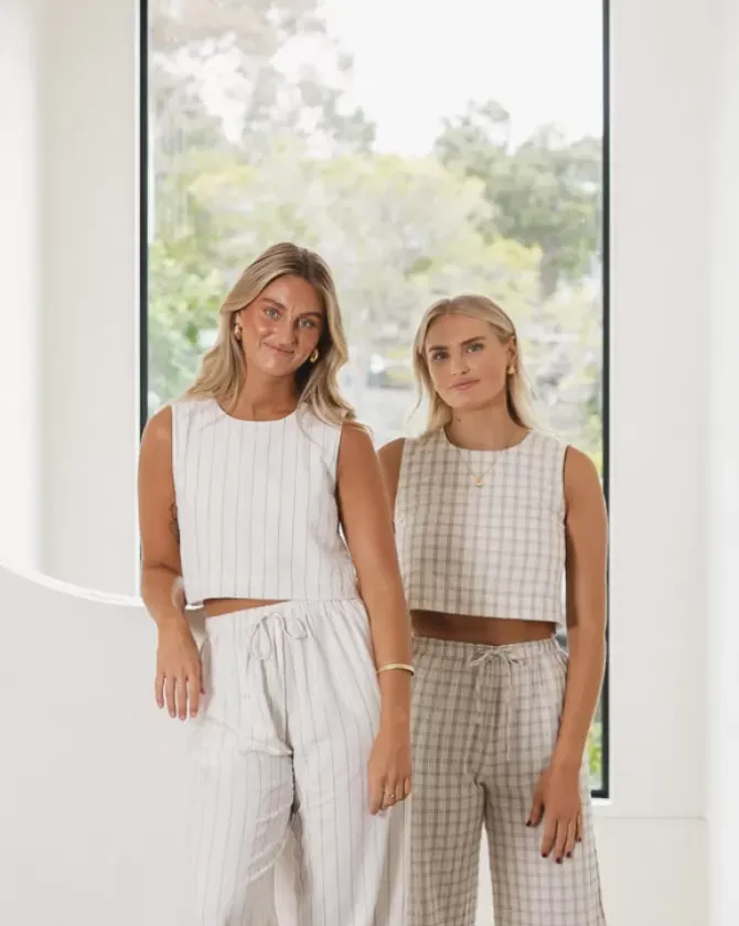 BLVD. the label Tanks>Cove Check Tank