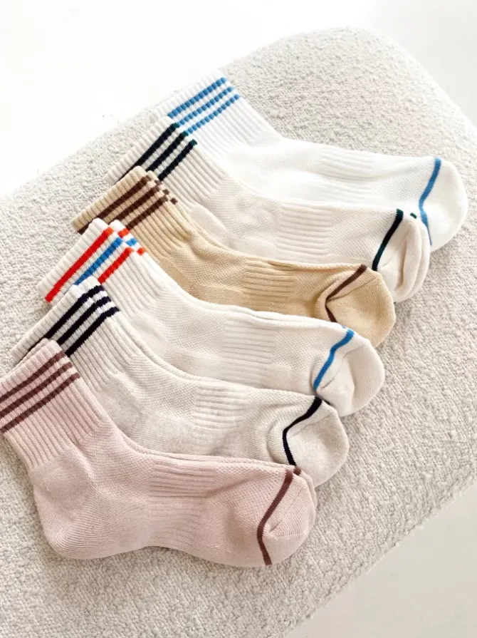 Le Bon Shoppe Socks>Girlfriend Socks - Ivory