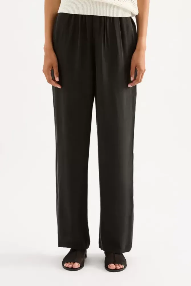 Nude Lucy Pants>Linnea Cupro Pant - Black