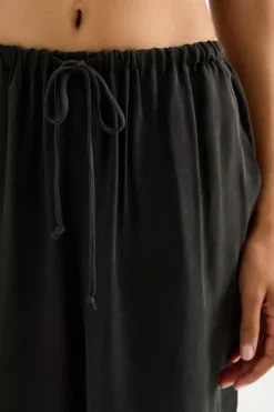 Nude Lucy Pants><noscript><img width=