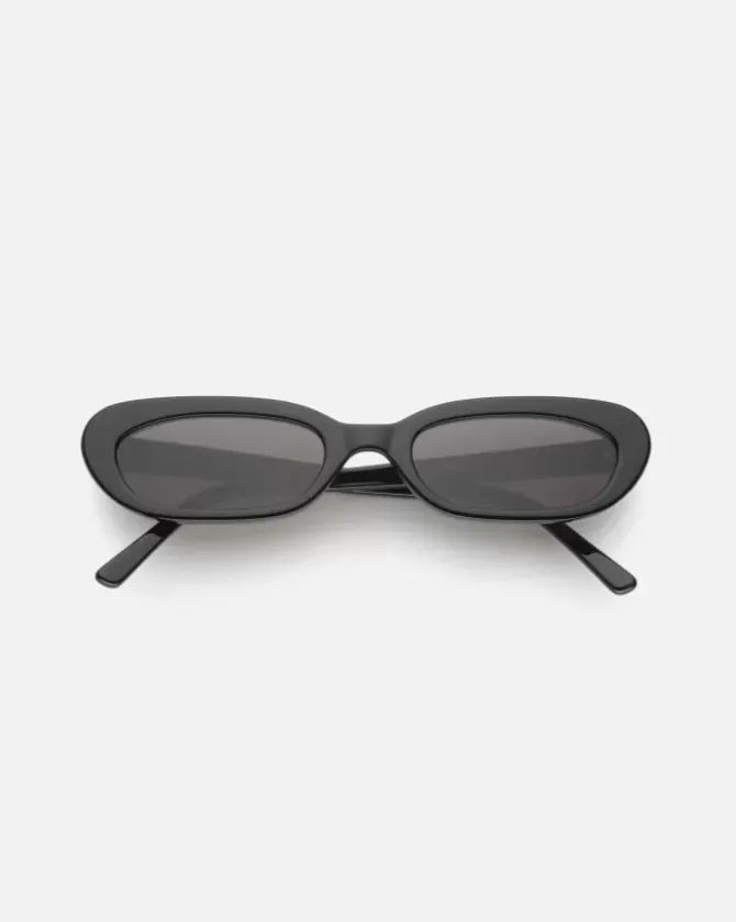 Lu Goldie Eyewear>Lola - Black