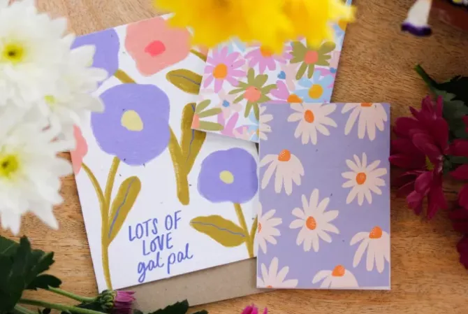 Hello Petal Cards>Lots of Love Blooming Card