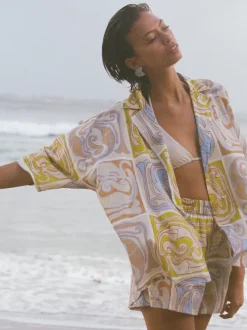 Soleil Soleil Shirts|Shorts><noscript><img width=