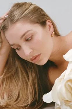 Porter Jewellery Jewellery|Jewellery>Tear Drop Huggies