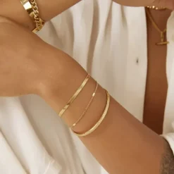 Arms of Eve Jewellery|Jewellery><noscript><img width=