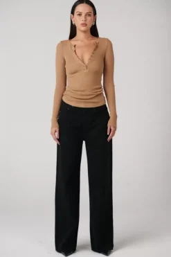 Bayse Brand Tops>Xavier Button Top - Latte